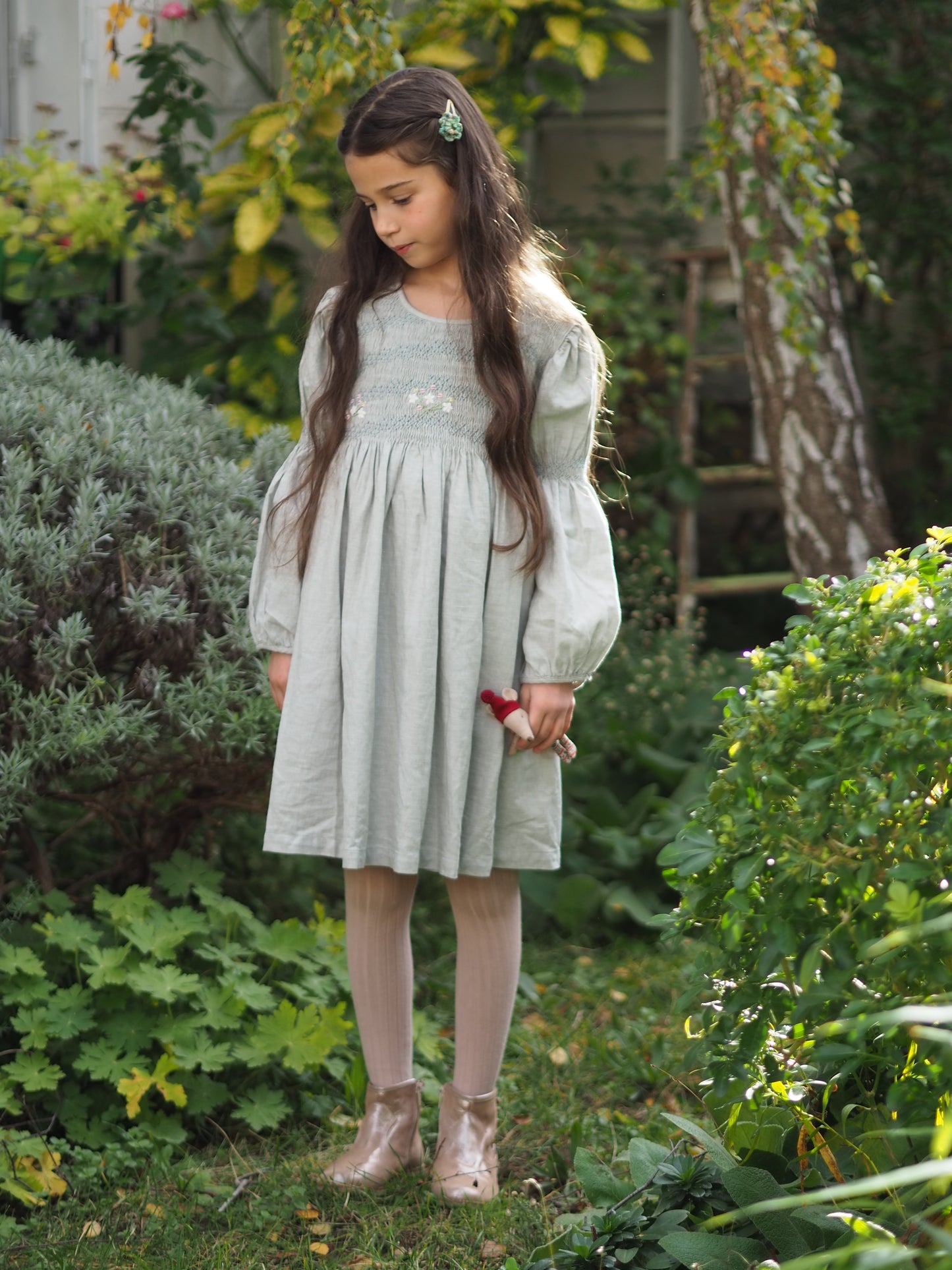 Jardin Grey Dress (short-sleeves)
