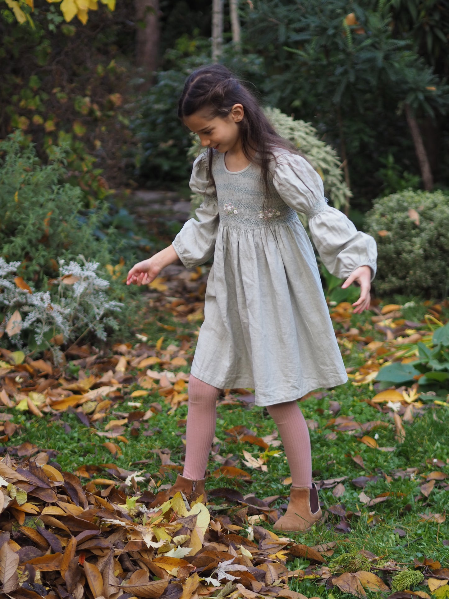 (Jardin Grey Dress (long-sleeves)