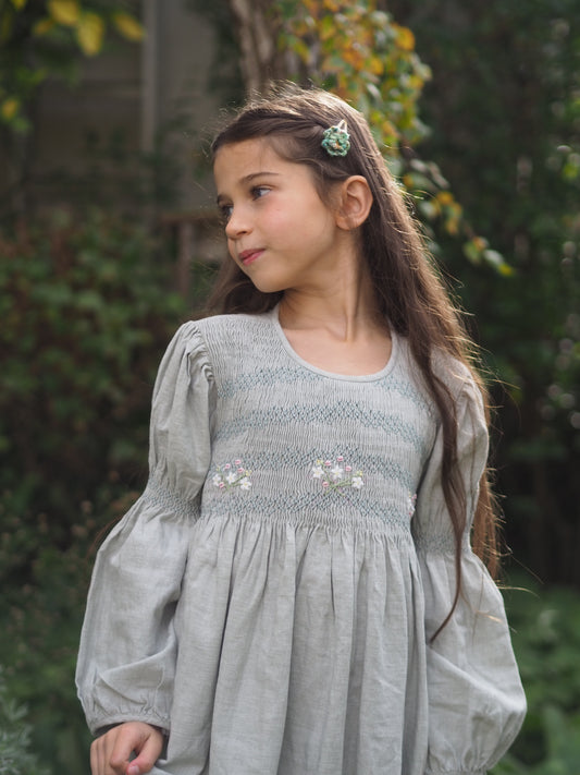 (Jardin Grey Dress (long-sleeves)